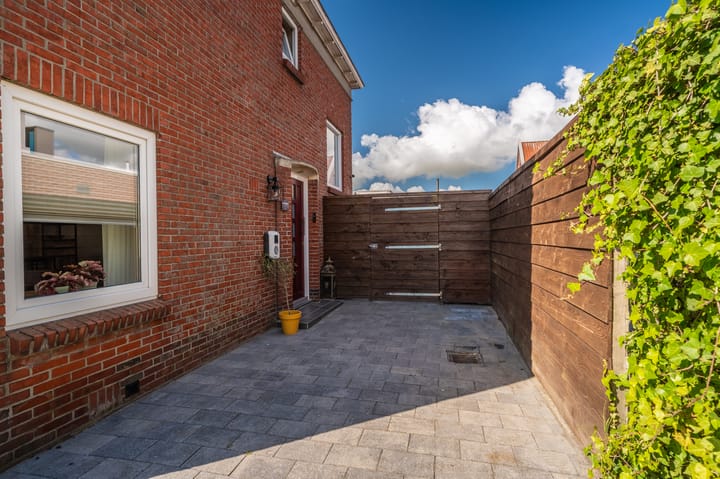 Foto 11 van Wettersteinstraat 8