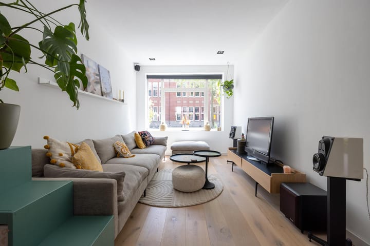 Photo 2 of Willem Buytewechstraat 77-A