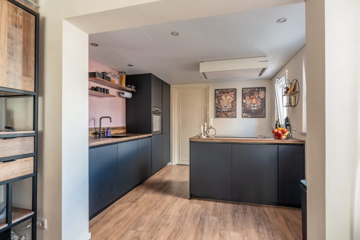 Foto 30 van Wettersteinstraat 8