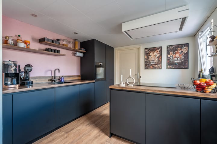 Foto 32 van Wettersteinstraat 8