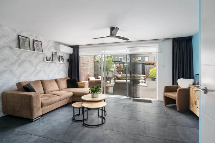 Photo 8 of Bilderdijkstraat 6