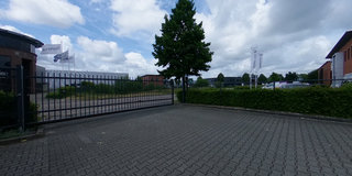 View 360° photos