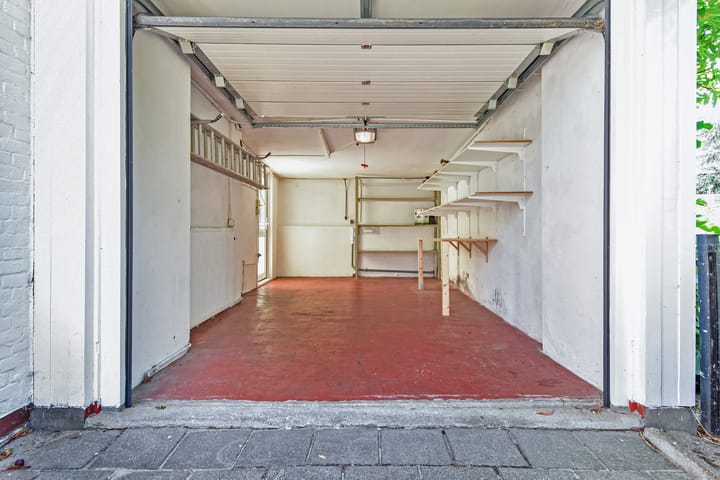 Foto 38 van Loevesteinlaan 200