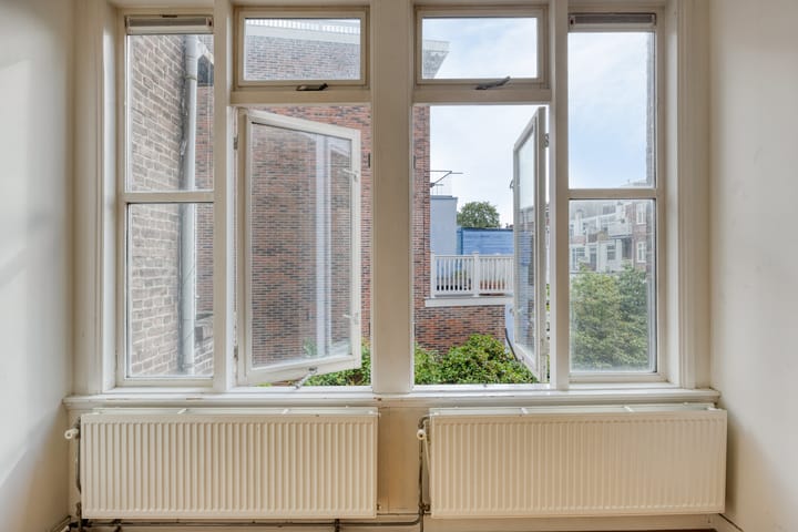 Foto 14 van Esdoornstraat 180