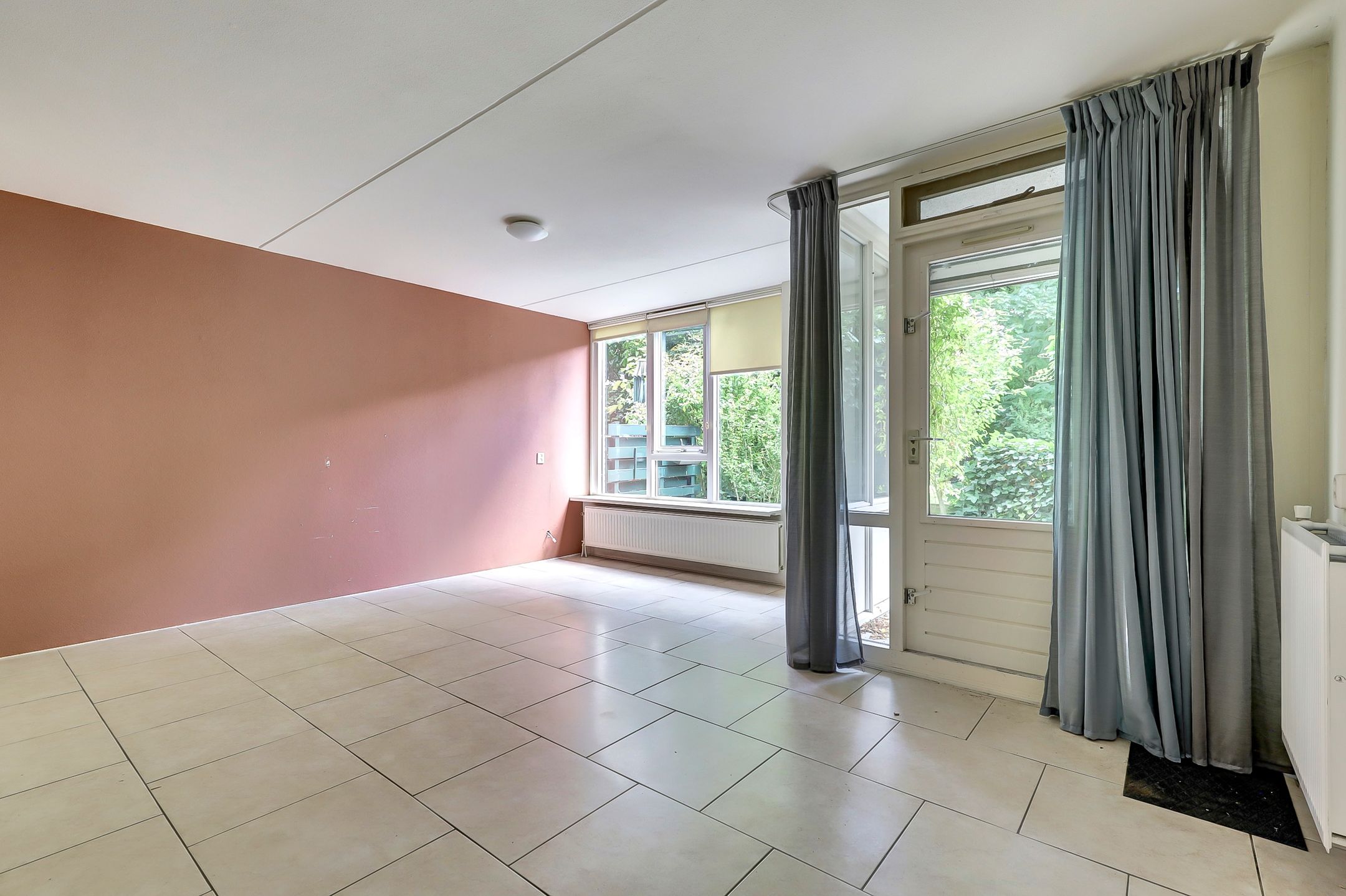 Photo 12 of Lange Noodgodsstraat 66