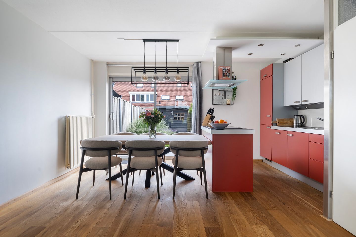 Foto 5 van Idzerdastins 22