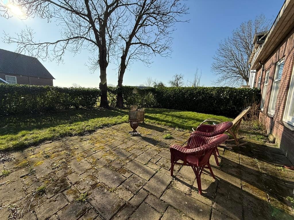 Photo 20 of Waver 3-B