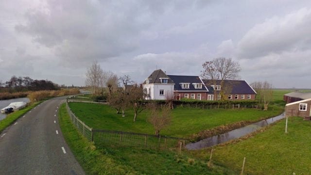 Photo 30 of Waver 3-B