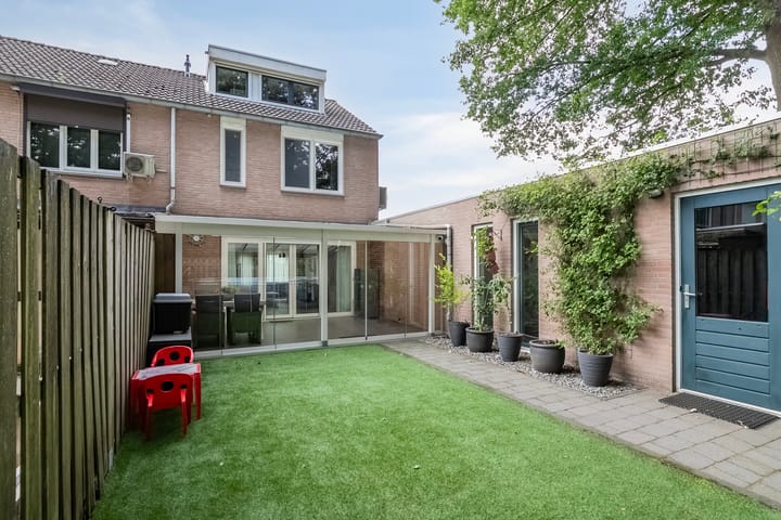 Foto 34 van Hermelijnsingel 33