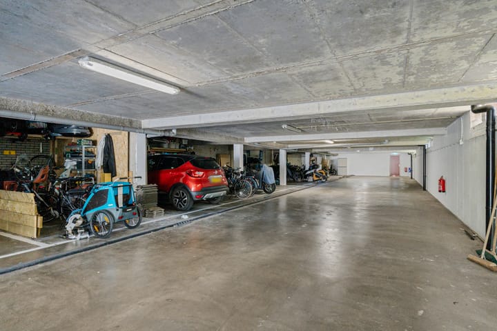 Photo 45 of Tuindreef 43