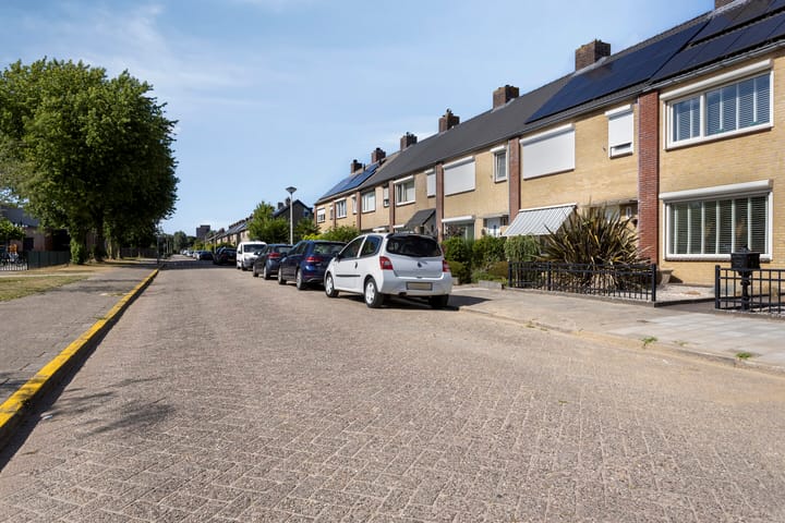 Foto 33 van Vondellaan 97