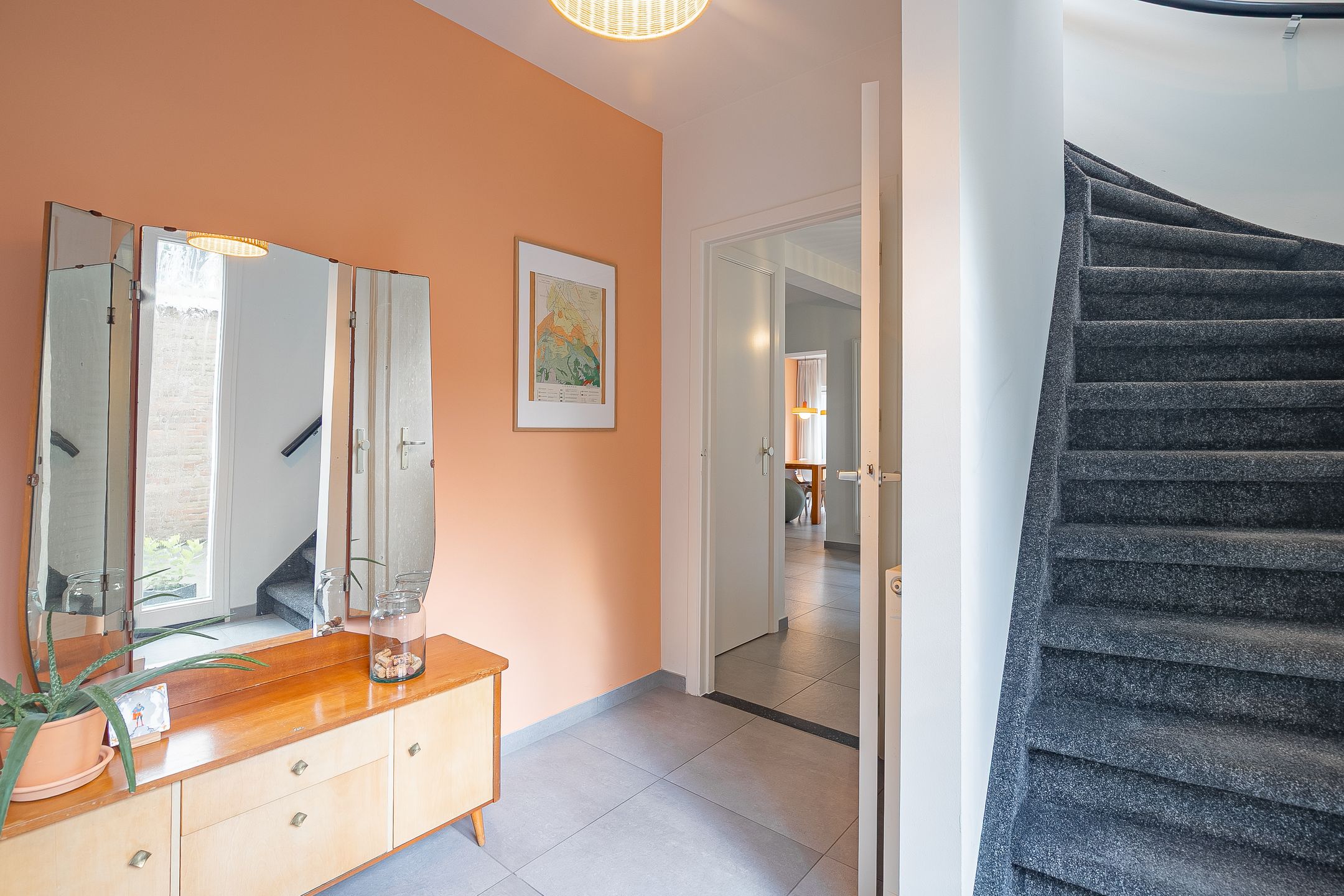 Foto 12 van Burg. Smeetsstraat 28