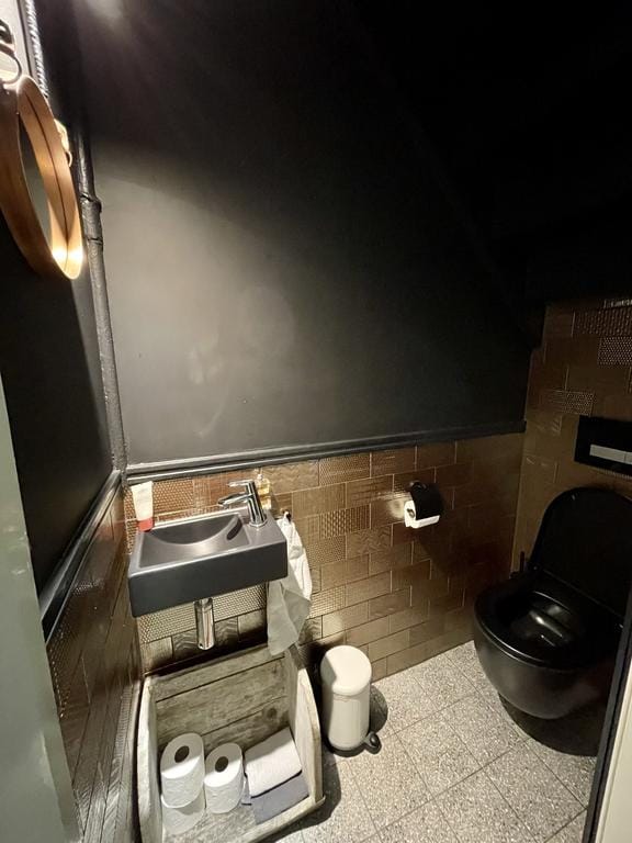 Photo 11 of Wilhelminalaan 17