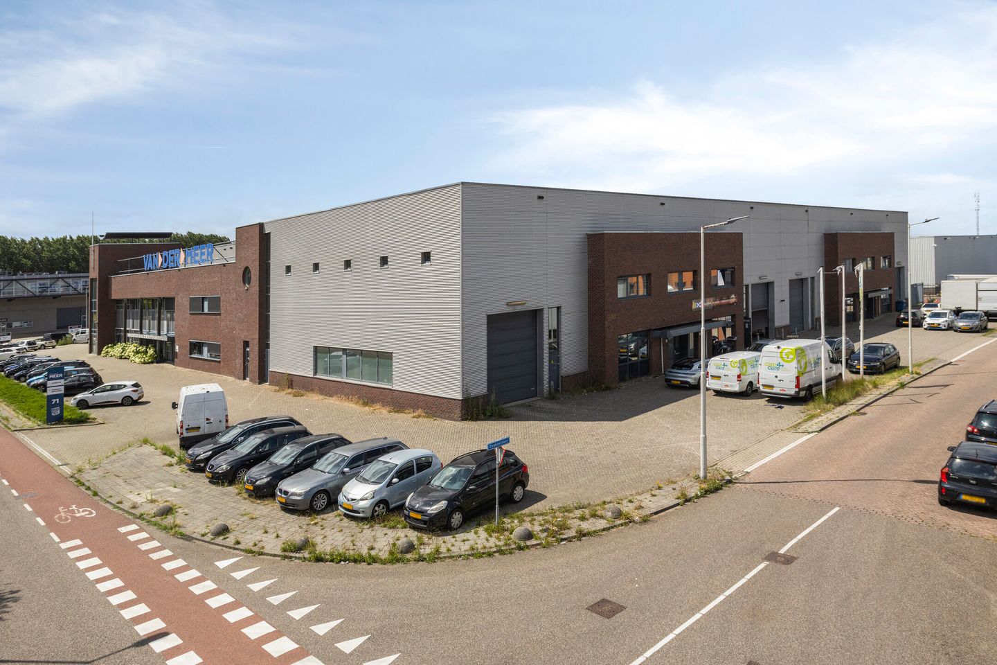 Bekijk foto 2 van Osakastraat 17