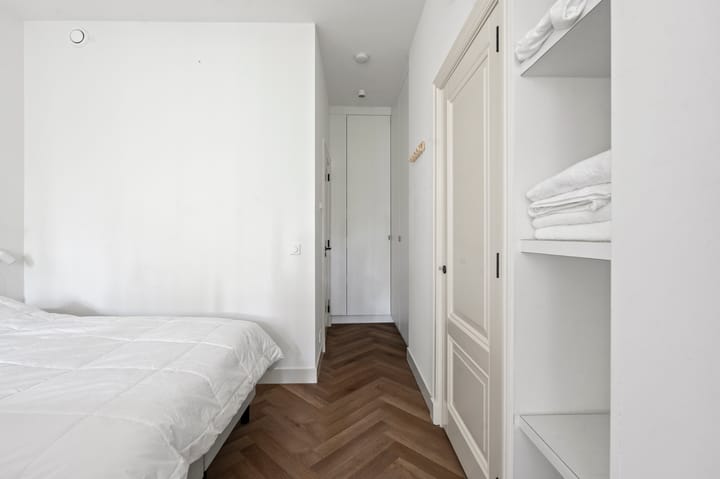 Foto 10 van Henri Polaklaan 27-2A