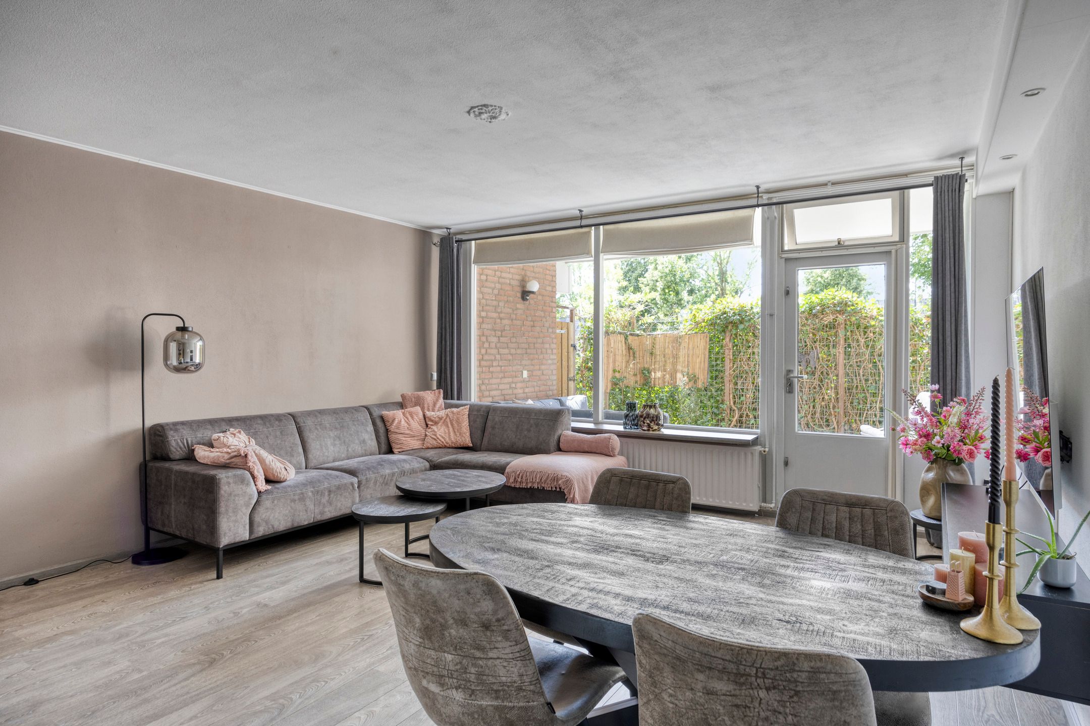 Foto 15 van Zesde Buitenpepers 44