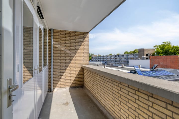 Photo 11 of Antwerpenstraat 584-B