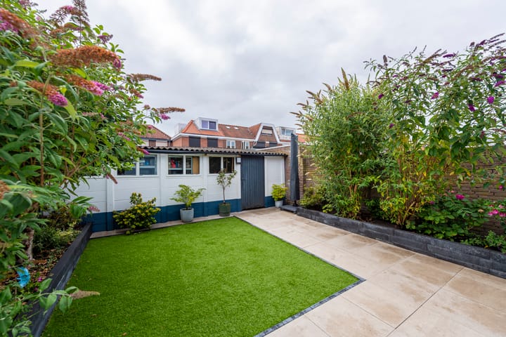 Foto 40 van Olivier van Noortstraat 4-C