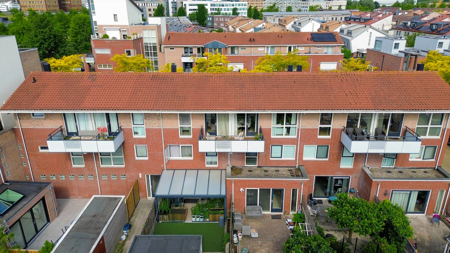 Foto 34 van 2e Octaviolaan 18