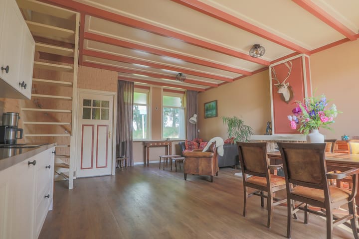 Foto 11 van Nassaustraat 12