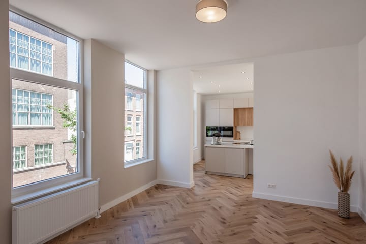 Foto 16 van De Réaumurstraat 81