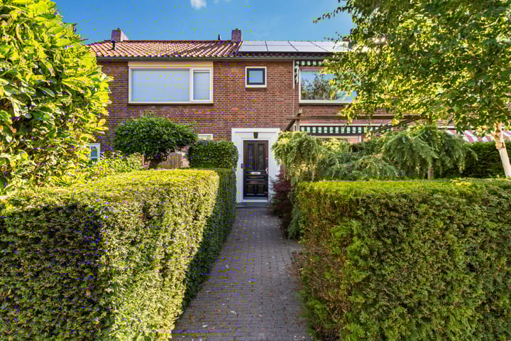 Foto 2 van Julianastraat 7