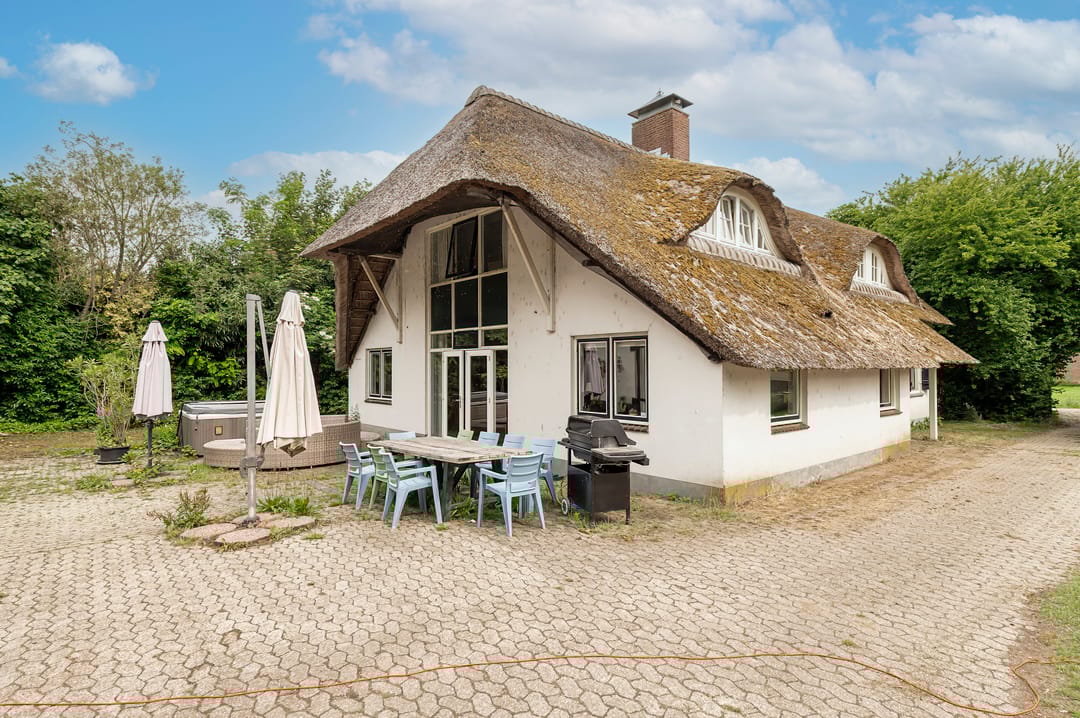 Foto 1 van Dorpsstraat 7