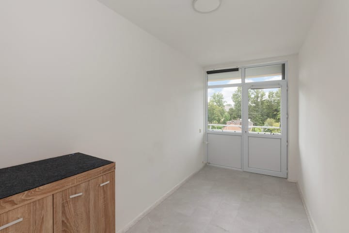 Foto 16 van Van der Helmstraat 394