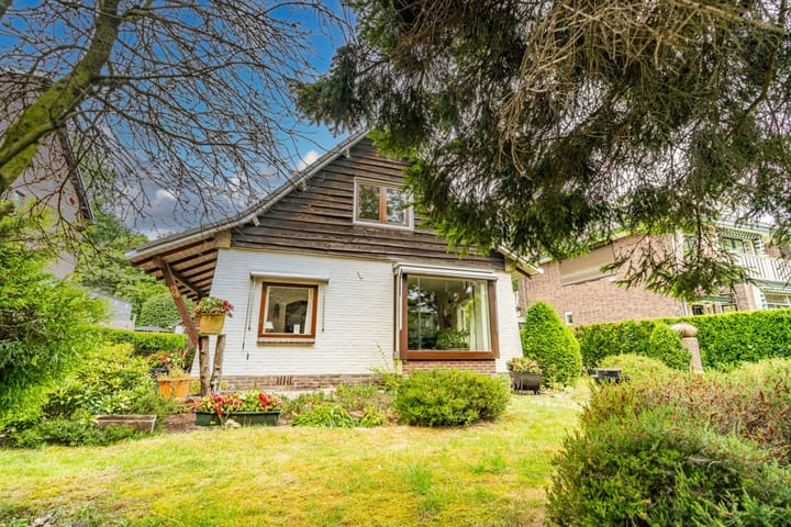 Foto 21 van van Ruysdaellaan 31