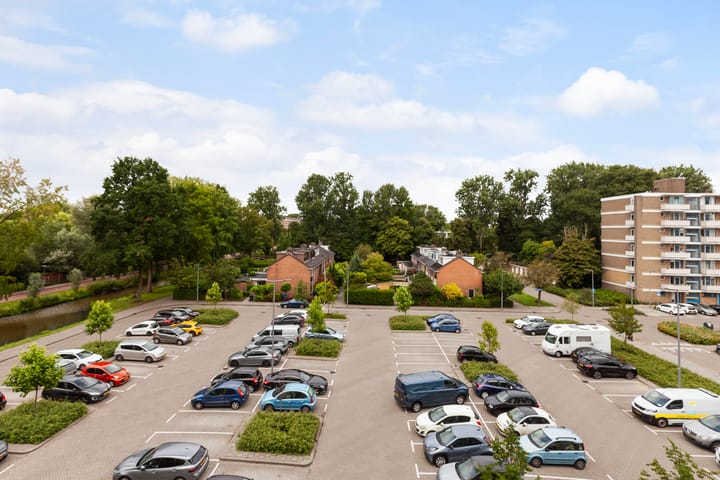 Foto 28 van Van der Helmstraat 394