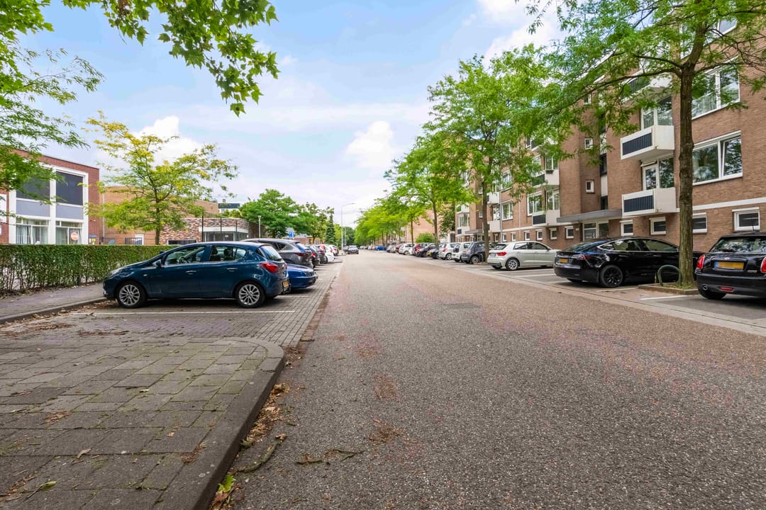 Foto 2 van Albert Cuypstraat 8