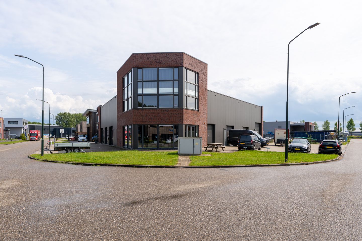 Bekijk foto 3 van Ir. Lelystraat 1-a