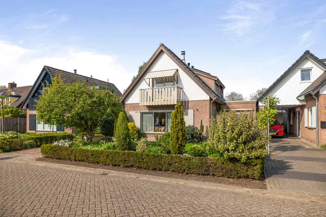 Photo 2 of het Cruse 12