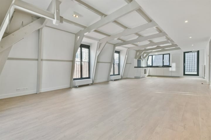 Photo 4 of Reguliersbreestraat 30-C