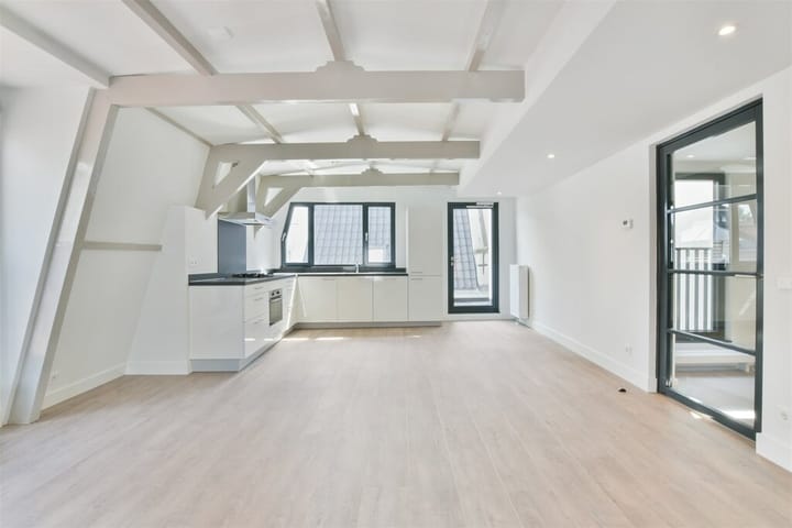 Foto 10 van Reguliersbreestraat 30-C