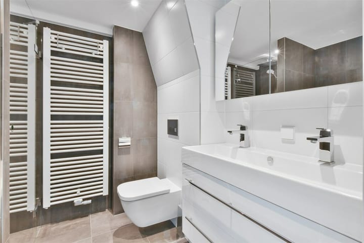 Foto 24 van Reguliersbreestraat 30-C