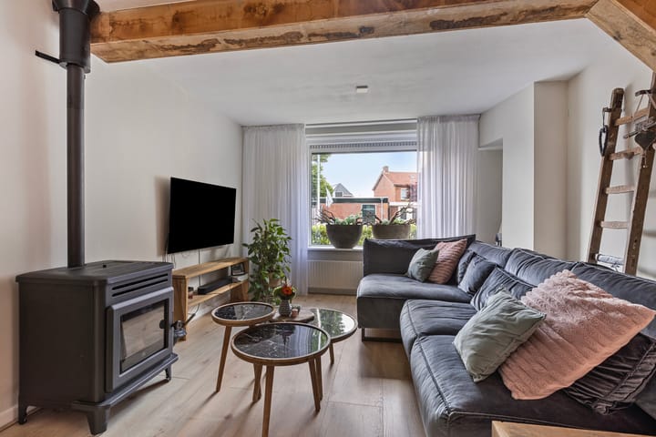 Foto 10 van Hogeweg 65