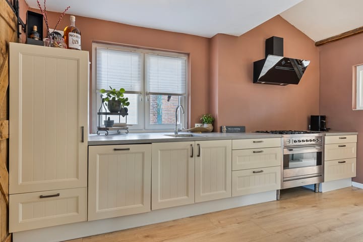 Foto 15 van Hogeweg 65