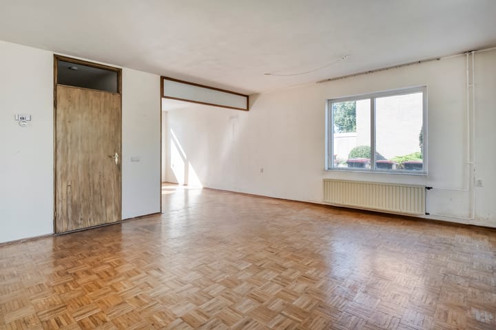 Photo 7 of Piersonware 1