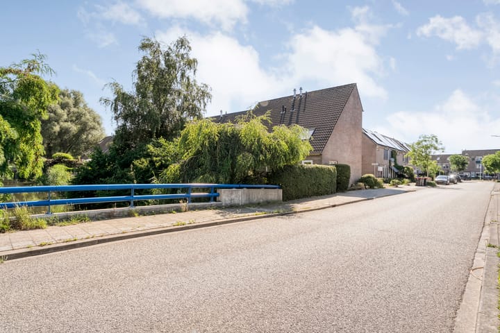 Photo 31 of Piersonware 1