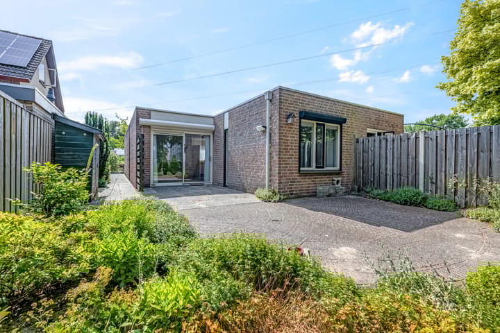 Foto 2 van Hertespoor 26