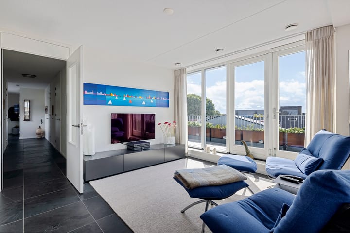 Photo 12 of Leeuwarderweg 1-301