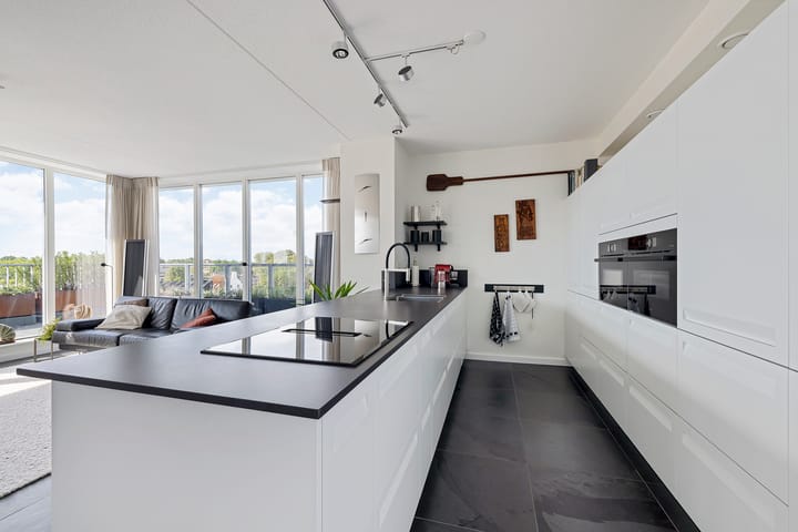 Photo 17 of Leeuwarderweg 1-301