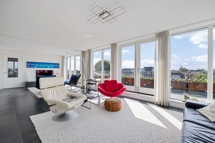 Photo 21 of Leeuwarderweg 1-301