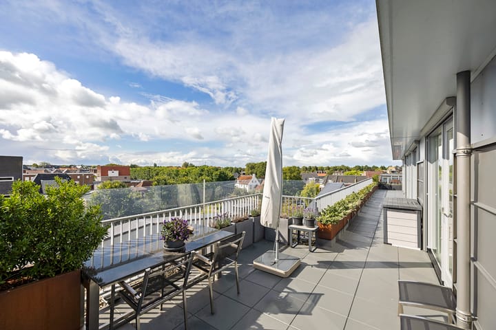 Photo 35 of Leeuwarderweg 1-301