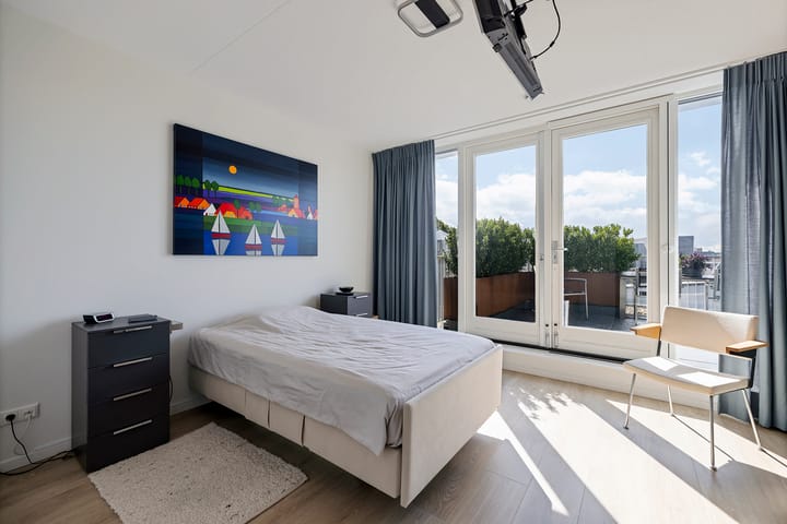 Photo 38 of Leeuwarderweg 1-301