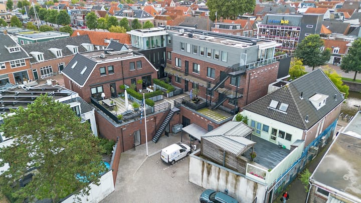 Photo 41 of Leeuwarderweg 1-301