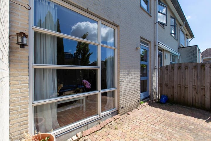 Foto 10 van Olle Kapoenstraat 38