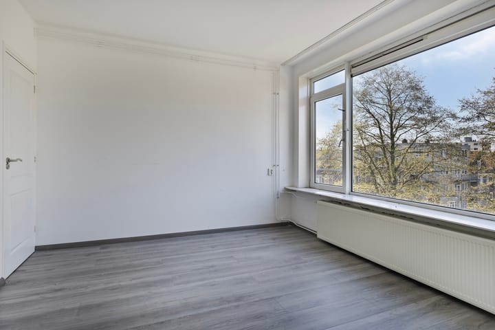 Photo 19 of Hilledijk 93-D