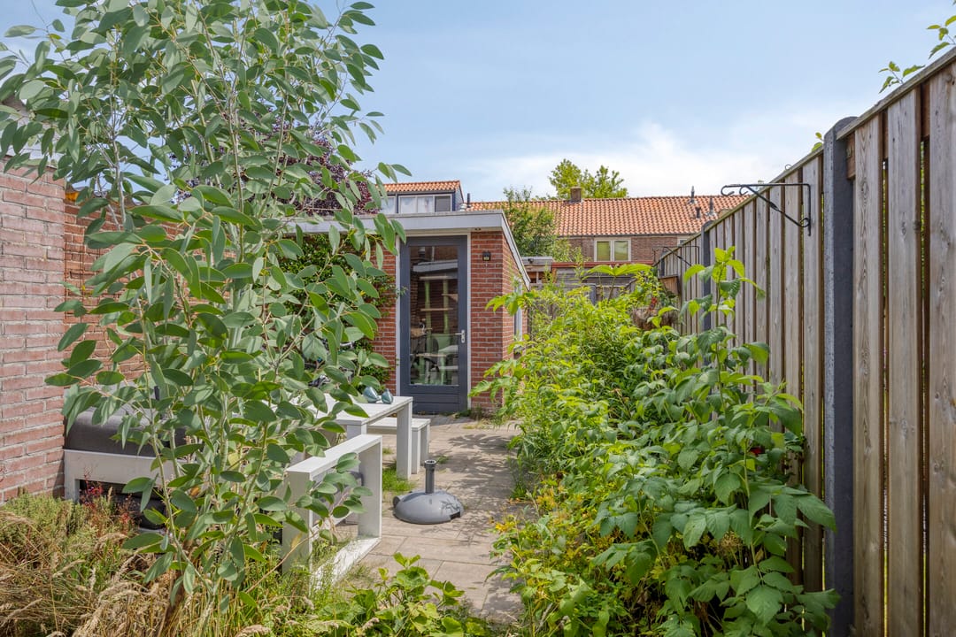 Foto 17 van Van Ostadestraat 19